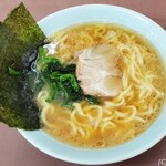 横浜らーめん 本牧家 - ラーメン並