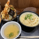 日本橋 讃岐うどん ほし野 - 