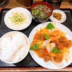 Kinno Gyouza Sakaba - 酢豚定食