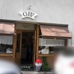 GIV - お店の外観です