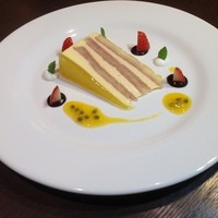 ヴィヴァッカス - パッションフルーツケーキ