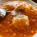 龍天楼 - チリソースに大きめな海老４尾