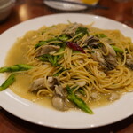 川反ミートキッチン - 牡蠣のパスタ