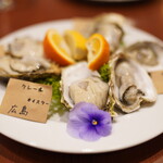 川反ミートキッチン - 生牡蠣