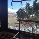 日と月 - 工房が併設