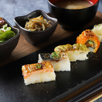アブリシャス4貫 定食