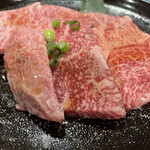 焼肉 山河 - 