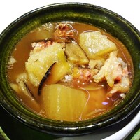 南青山エッセンス - ～二十四節気のランチコース「冬至」～：スープ（じっくり"ことこと"煮込んだ二十四節気「冬至」の薬膳スープ （大根、ごぼう、まゆ豆、冬菇、龍眼、葱、軟骨スペアリブ））