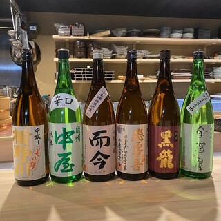 Suggesting sake and wine that go well with the cuisine