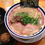 田中商店 - らーめん（￥680）赤オニ（￥100）替玉（￥120→替玉無料券使用￥0）6/17/2013