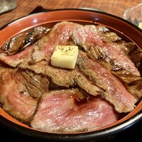 赤坂 津つ井 総本店 - ビフテキ丼3,250円