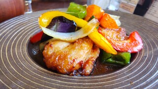 AOBAYA - 鶏もも肉の黒酢あん定食 1480円