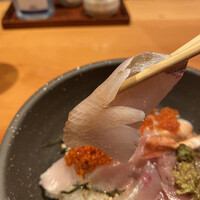 大漁市場 なるみ乃 薬院店 - お刺身が極薄ぅ