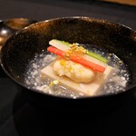 Nihon Ryouri Tsumugu - 海老真丈と胡麻豆腐～お出汁を雪に見立てて