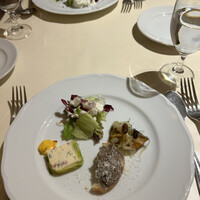 マンジャーモ - 