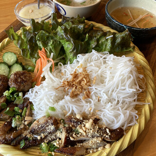 チェ ヴィエト_0