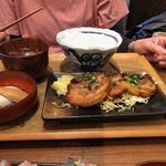 肉汁餃子のダンダダン - 炙りチャーシュー定食