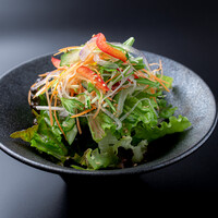 にく稲彩りサラダ