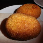 クオーレ・フォルテ - マトン肉の入っているコロッケ　スップリ