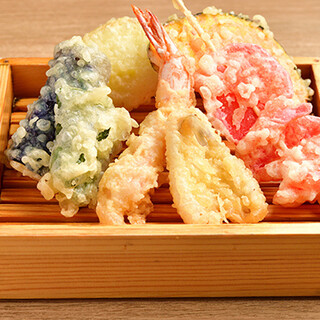 天ぷらやお刺身など自慢の逸品を単品やコースで召し上がれ♪