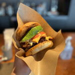 アルデバラン - むきたてアボガドが美味すぎた