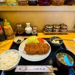 Tonkatsu Kushiage Tomitake - 2023年1月チキンカツ