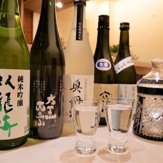 ～日本酒～常時50種以上こだわりの品揃え