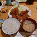 弥次喜多 - 平日ランチ大　1130円