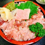 蛯寿し - まぐろたたき丼