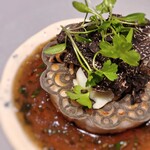 ジョンティ アッシュ - 帆立貝のポワレ　オマール海老のジュと根セロリのコルドン　トリュフ風味　ほっこりと蒸しあげた百合根を合わせて