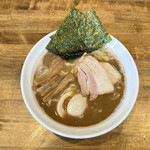 ラーメン サンガ - 特鰹豚麺 （味玉入り）　１０００円　特は肉２枚，海苔２枚増量　(2023/01)