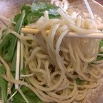 一頭買焼肉 玄 - 浅草開化楼のタピオカ粉入り極太麺！