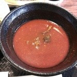 一頭買焼肉 玄 - いかにも韓国風な牛骨スープ