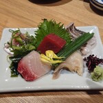 Sushi To Oden Ninoya - ■お刺身盛り合わせ 500円(外税)■