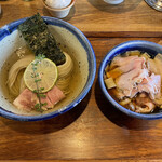 ヨコクラストアハウス - 