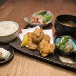 Fried chicken set meal with grated ponzu sauce