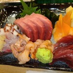 海老寿司 - 刺身盛り合わせ