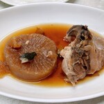 ゆたか食堂 - 鰤頭と大根煮