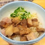 らーめん もんつきかかか - ちゃーしゅーごはん