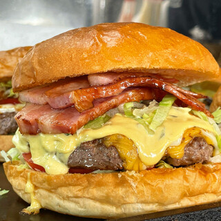 ハングリーズバーガー ラウンジ_2