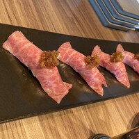 焼肉うしごろ 新宿三丁目店 - 