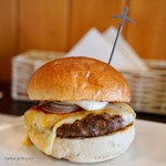 DOUG'S BURGER - 