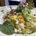 ビストロ松の樹 - 真鯛のオイルパスタ