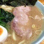 ラーメン 洞くつ家 - チャーシュー。