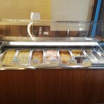 パティスリー モンプリュ 本店 - 