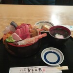 Sushi Dokoro Hishinoki - 船橋市場丼(1500円)