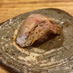 天ぷら たけうち - 凄まじい旨みに驚愕する赤ムツ。シャリじゃなくてヤリイカにしてるのもやばい