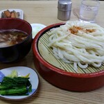 元祖田舎っぺうどん - 七味フリフリ