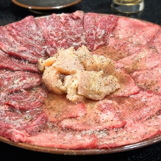 Assortment of three types of salt (tongue, sagari, mino)