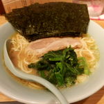 横浜家系らーめん三元 - 家系ラーメン　のりトッピング